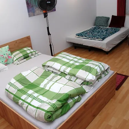 Beautiful With Terrace In Near Forest Apartmán *