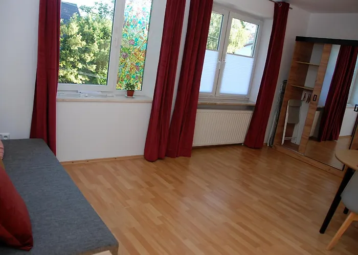 Beautiful With Terrace In Near Forest Apartman Varsó